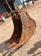 Front of used Bucket,Side of used Hensley Industries